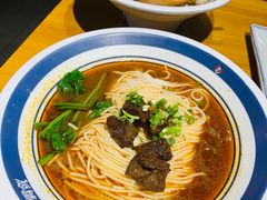 -霸蛮湖南菜·牛肉粉(荣京西街店)