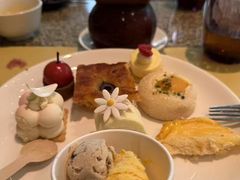 -怡咖啡海鲜自助餐厅(浦东香格里拉店)