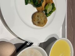 -何哥鲜鱼餐厅(龙湖花园店)