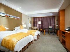 -无锡鼎尚皇冠酒店