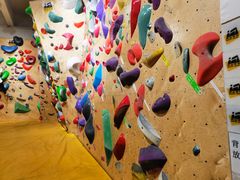 -问山MountQuest攀岩馆