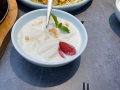 草莓杏仁豆腐-江南里·新浙菜(苏州大悦城店)