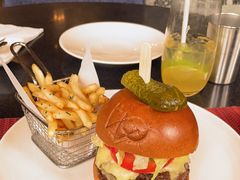 -WOLFGANG PUCK KITCHEN & BAR(迪士尼小镇店)