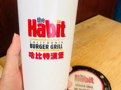 -The Habit Burger Grill 哈比特汉堡(复兴soho店)