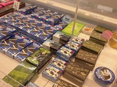 -好利来(高新枫叶广场店)