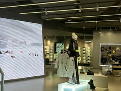 -迪桑特DESCENTE(北京三里屯BLANC店)
