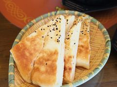 特色饽饽饼-王明古法砂锅居(开化寺店)