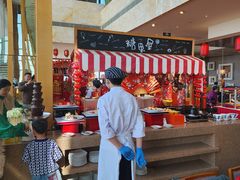 -视界美食自助餐厅·石家庄希尔顿酒店