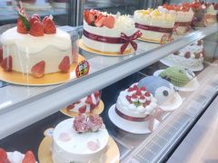 -花花卷卷·鲜食蛋糕(静安久光百货店)
