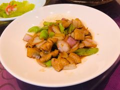 -亭下湖饭店(康岭店)