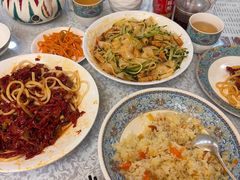 -汗腾格里·风味餐厅(新疆驻京办店)