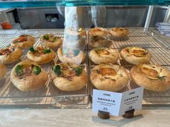-VERIE BAKEHOUSE