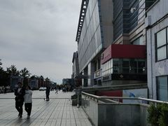 -百荣世贸商城