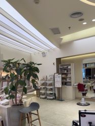 -Mentor Hair Salon