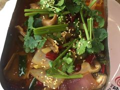 饭盒牛腩筋-金太阳海鲜烧烤·本地人餐厅(东纬路旗舰店)