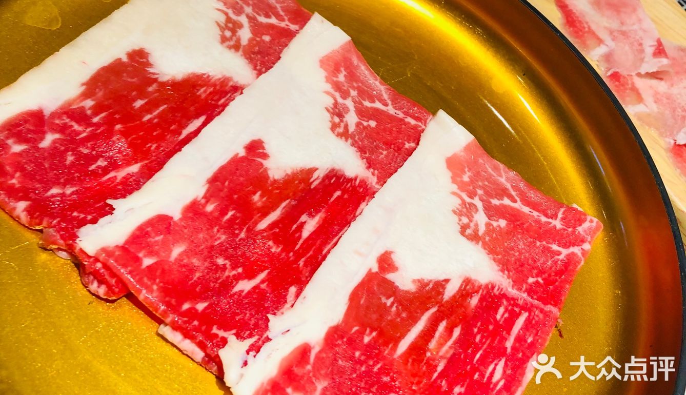 让人流口水哈喇子的鲁山牛