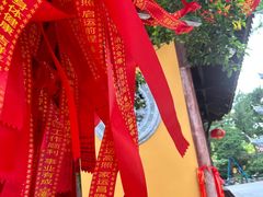 -龙华寺