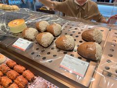 -华荣西饼(列东店)