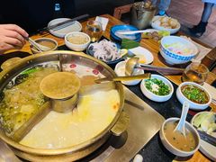 -巴奴毛肚火锅(九洲店)