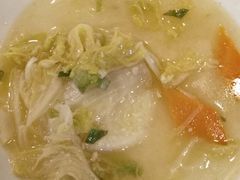 -鹤乡东北菜(崮山路店)