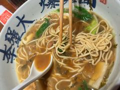 -李犟大爆鳝面·手工蟹黄包(湖滨西湖店)