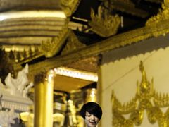 -ခြောက်ထပ်ကြီးရွှေသာလျောင်းဘုရားကြီး