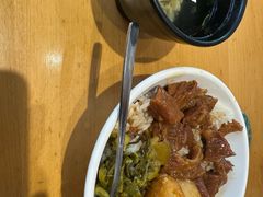 -三千粉牛肉米粉(来客茂店)