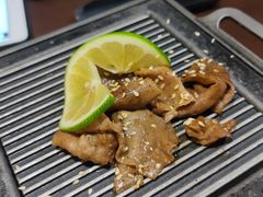 -万岛日本料理铁板烧(万泰国际店)