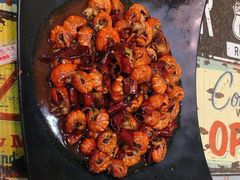 -扒虾小妹儿麻辣海鲜(宏图街店)