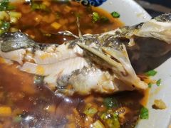 -石锅苗苗鱼(武汉首店)