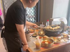 -草家酱蟹炭火烤肉店(珲春南路一店)