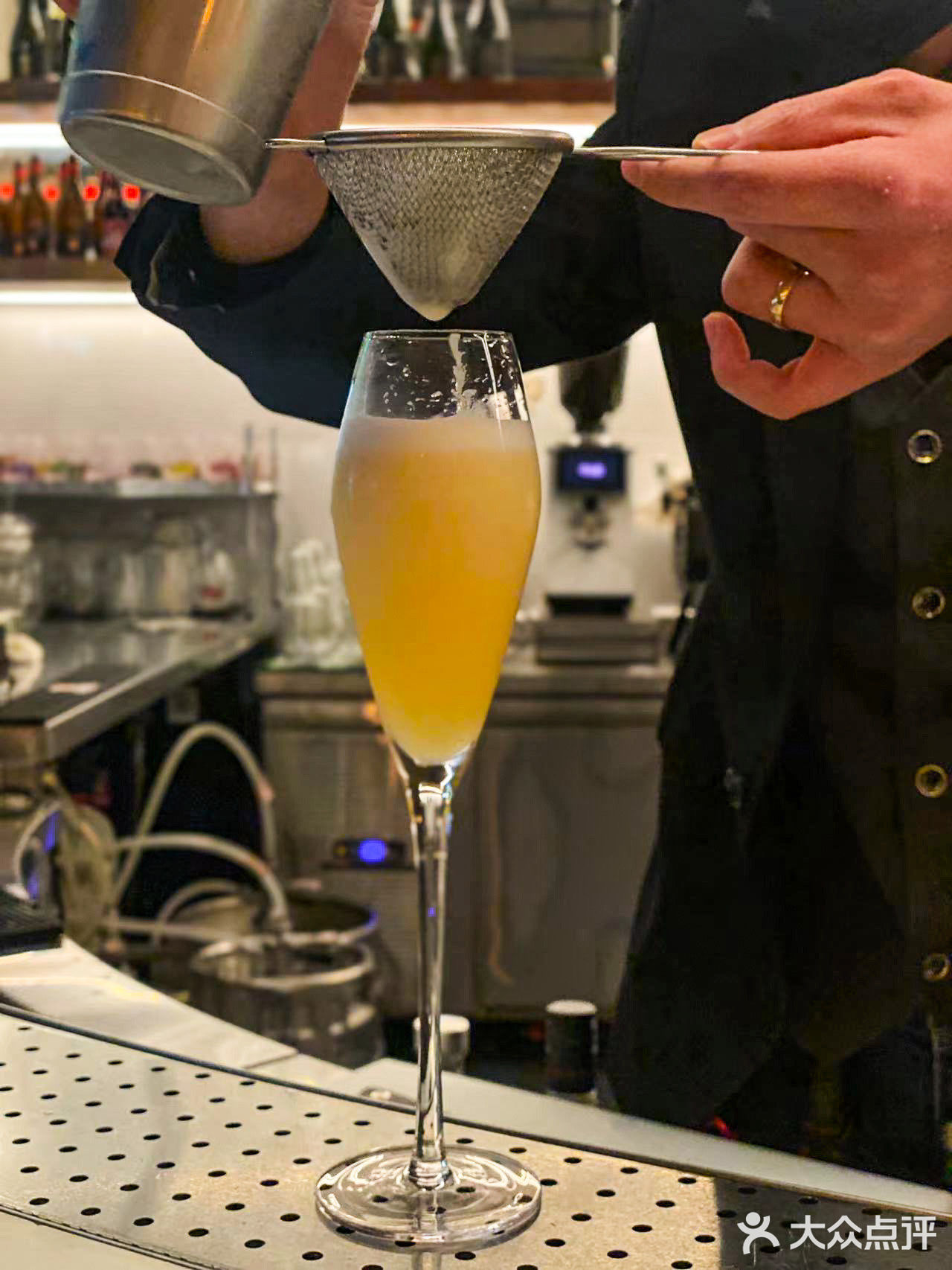 魔都新店|看世界杯超有氛围感的bistro