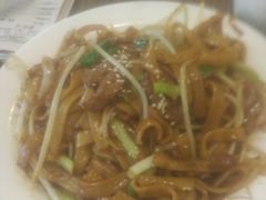 -新大咀港式茶餐厅(宝山万达店)