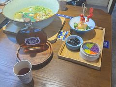 -芸南道·过桥米线(昆明老街旗舰店)