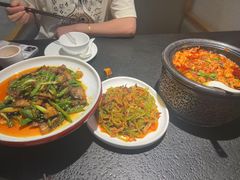 -万重锦·人文川菜馆(骡马市店)