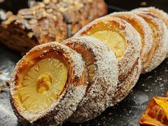 -BUTTERFUL&CREAMOROUS 黄油与面包(中山公园龙之梦店)