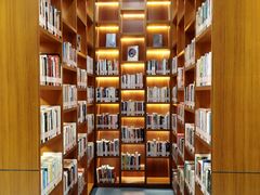 -上海市虹口区图书馆(曲阳分馆)