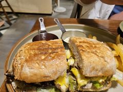 蘑菇烤爆芝牛肉恰巴塔-The Good Place好地方·Brunch·coffee(国贸店)