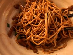 -佬钱湾仔(衣裳街店)