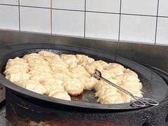 -黄阿姨锅贴大王(万航渡路店)