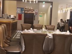大堂-老人和饭店(淮海中路店)