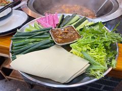-炖四方东北铁锅炖·烧烤小龙虾(中豪国际店)