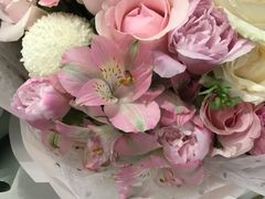 -花邻FloweringLife花艺气球派对(武康大楼店)