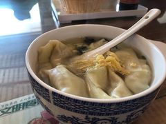 -笑来喜馄饨小笼工坊店(湖滨街店)
