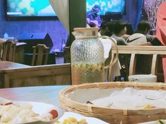 -花溪雨·森林餐厅(石基店)