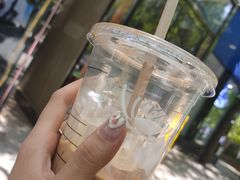 -瑞幸咖啡(三里屯SOHO-6号楼店)