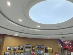 -雅悦齿科(顾村公园店)