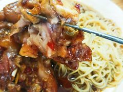 微辣辛辣猪蹄-贤花饭店(城阳店)