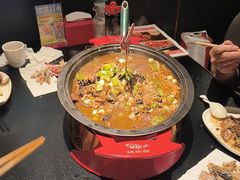 -辣尚瘾·烤鱼·新川菜(牡丹园直营店)