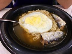 辣鱼煎蛋出前一丁-和平馆·地道港澳茶餐厅(西门口店)